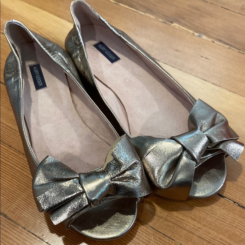 Kurt Geiger Silver Flats with Decorative Bow